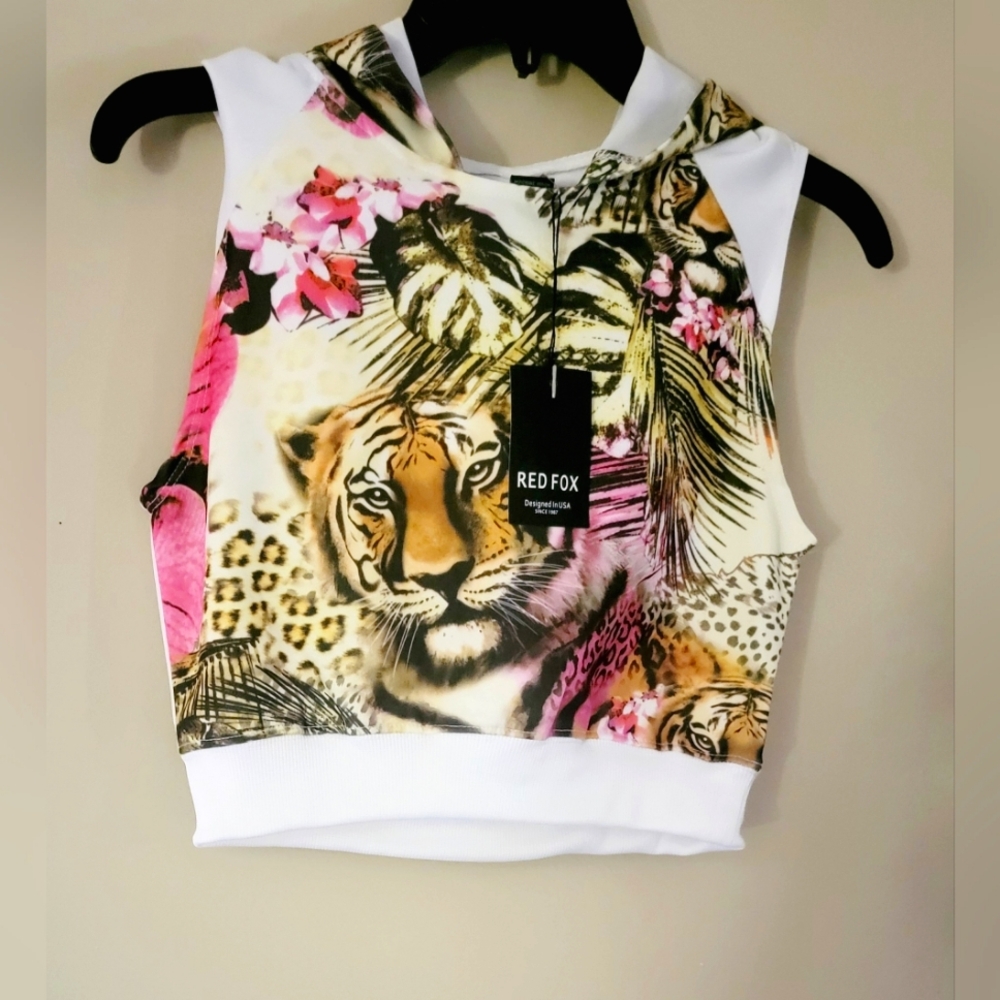 Red Fox Hooded Sleeveless Crop Top